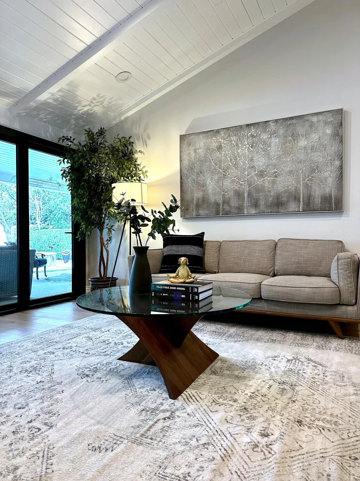 California Chill Living Space by Misty Woods Design | Interior, Exterior & Lighting - Photo 6