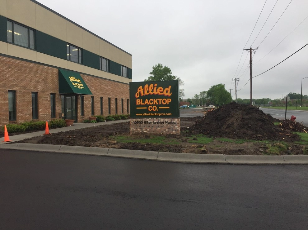 Allied Blacktop Co. by Mark's Lawn Service, Inc. - Photo 4
