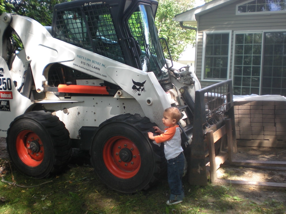 (In-laws) - Backyard Landscaping by Mark's Lawn Service, Inc. - Photo 5