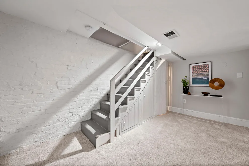 Capitol Hill Property Staging by Dust To Diamonds Designs - Photo 19