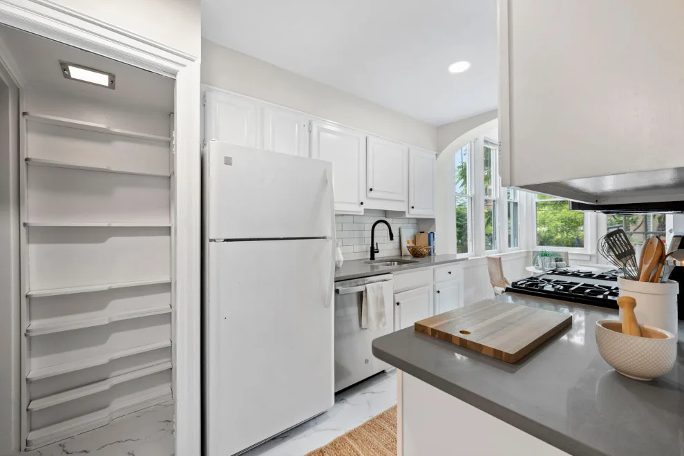 Capitol Hill Property Staging by Dust To Diamonds Designs - Photo 29