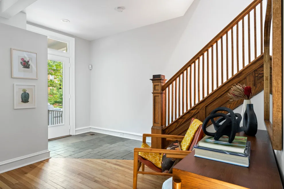 Capitol Hill Property Staging by Dust To Diamonds Designs - Photo 20