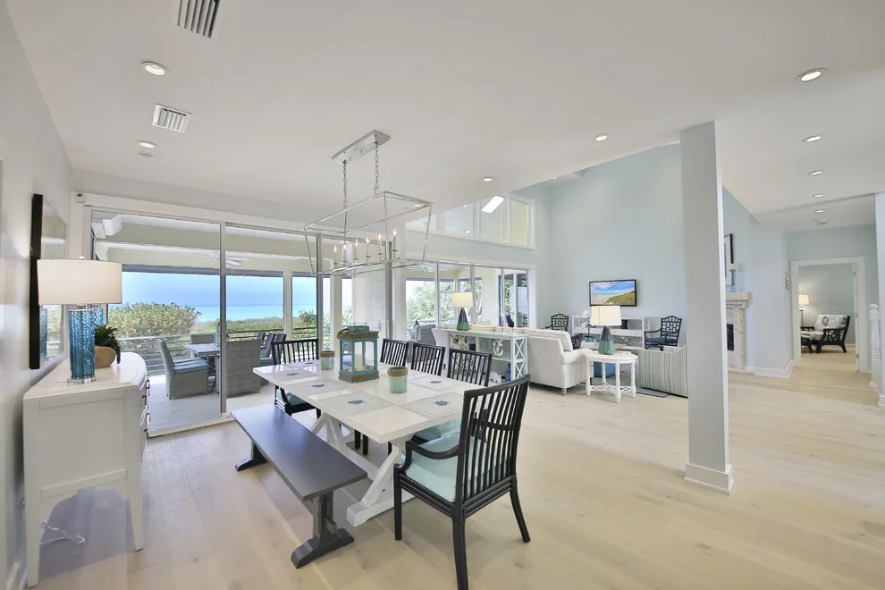 Captiva Coastal Residence by Lifestyle Interiors - Photo 3
