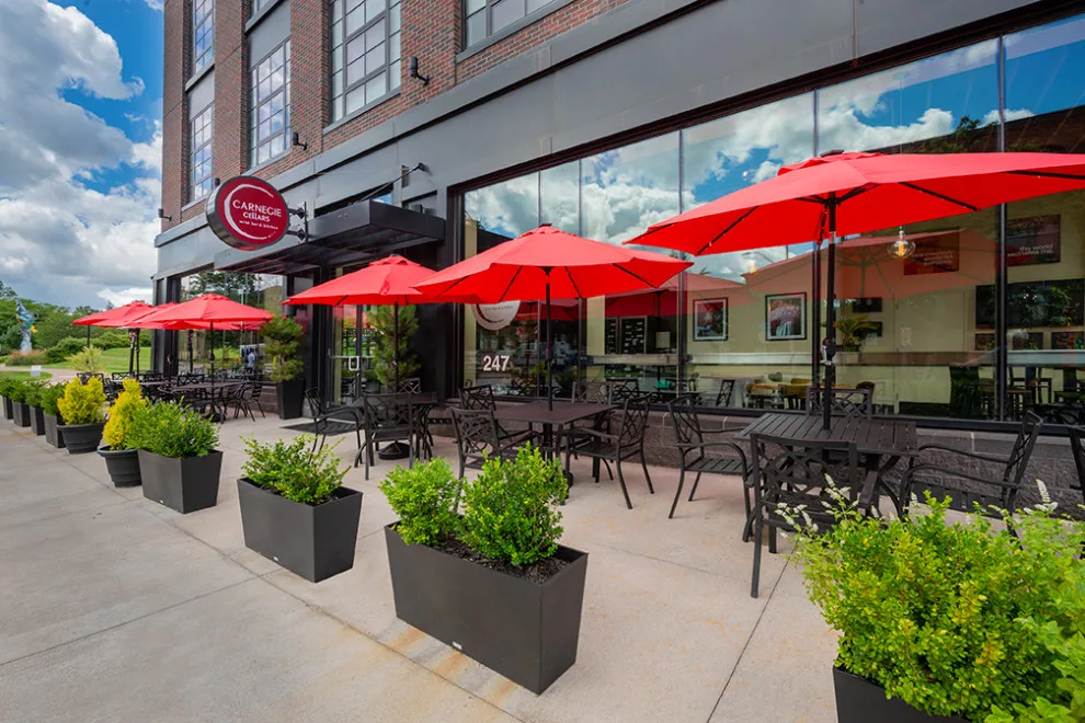 Carnegie Wine Bar and Kitchen by Heather DeMoras Design Consultants Inc. - Photo 2