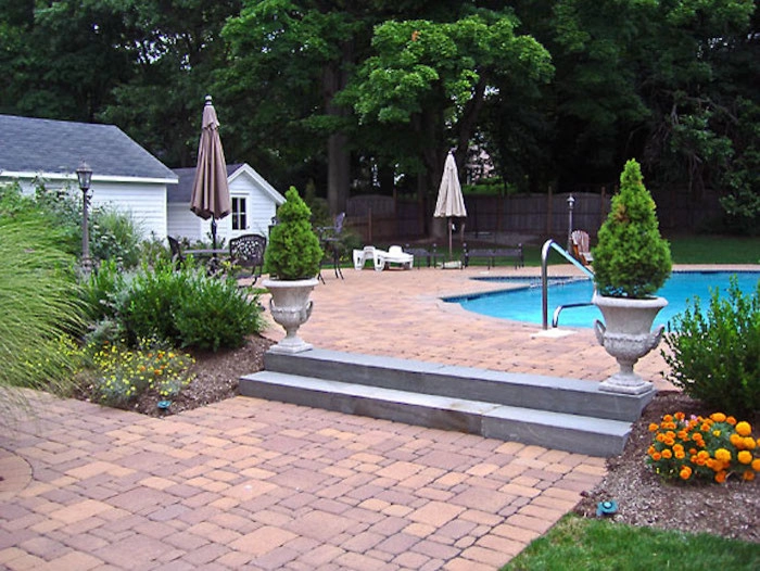 Martoccia Landscape Service Inc. - Photo 13