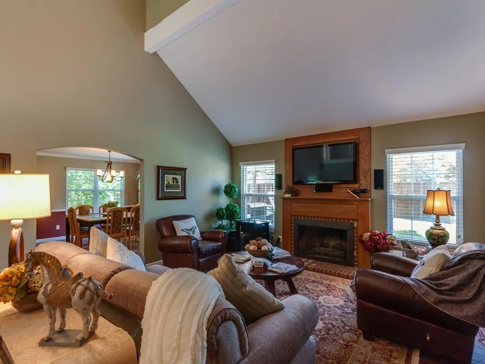JB Interior Redecorating - Photo 4