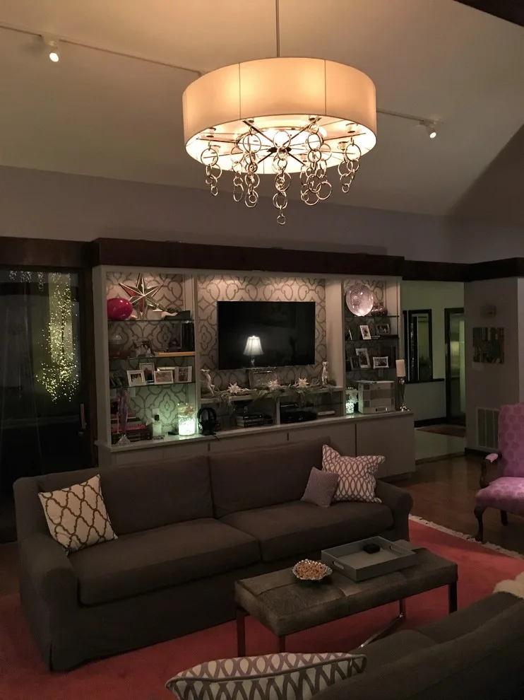 Chapel Hill Festive Decor by Brian H Murray Interior Design - Photo 7