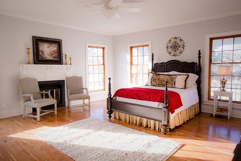 Chappell Hill Heritage Farm and Lodging by The Irish Lady - Photo 2