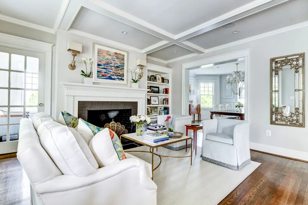 Curated Classics by Chain Bridge Design - Photo 3