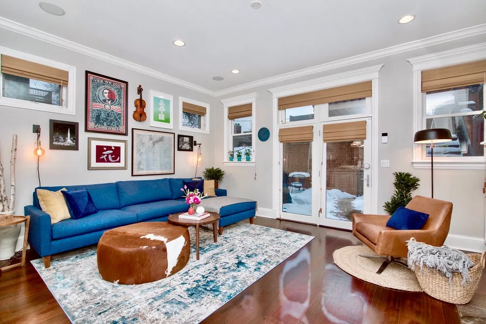 Lakeview Elegant Transition by Collected Spaces, LLC - Photo 3