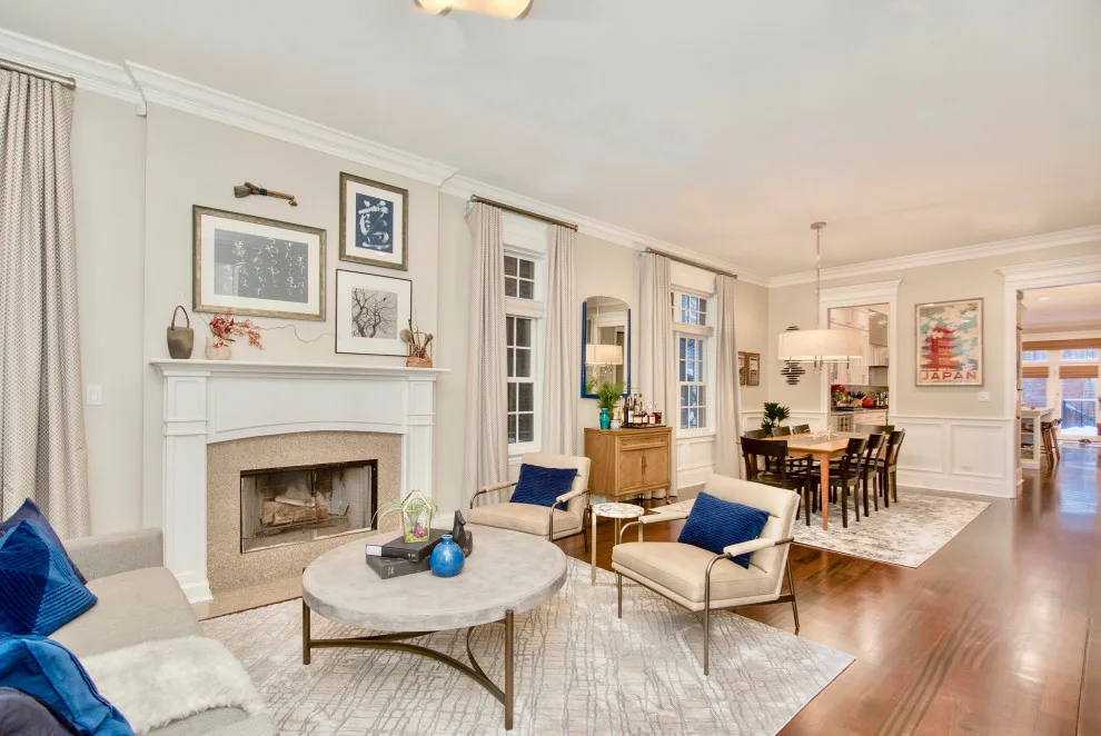 Lakeview Elegant Transition by Collected Spaces, LLC - Photo 4