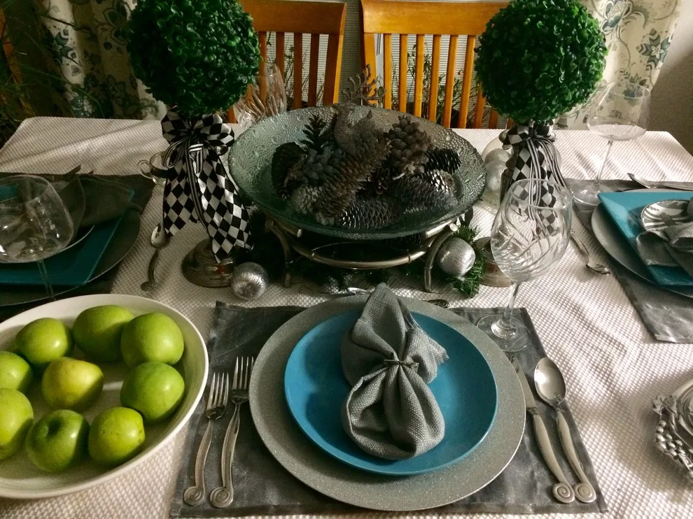 HOLIDAY SEASON 2017 by Divine Interiors - Photo 23