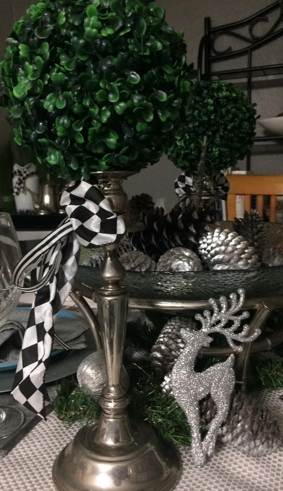 HOLIDAY SEASON 2017 by Divine Interiors - Photo 43