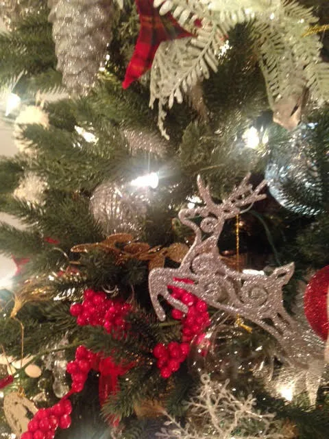HOLIDAY DECORATION by House To Home - Photo 16
