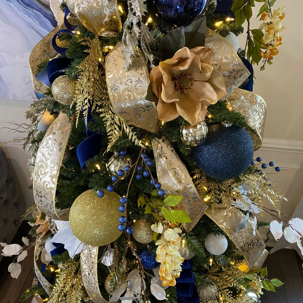 Holiday Decorating Services by Eve By Designs - Photo 14