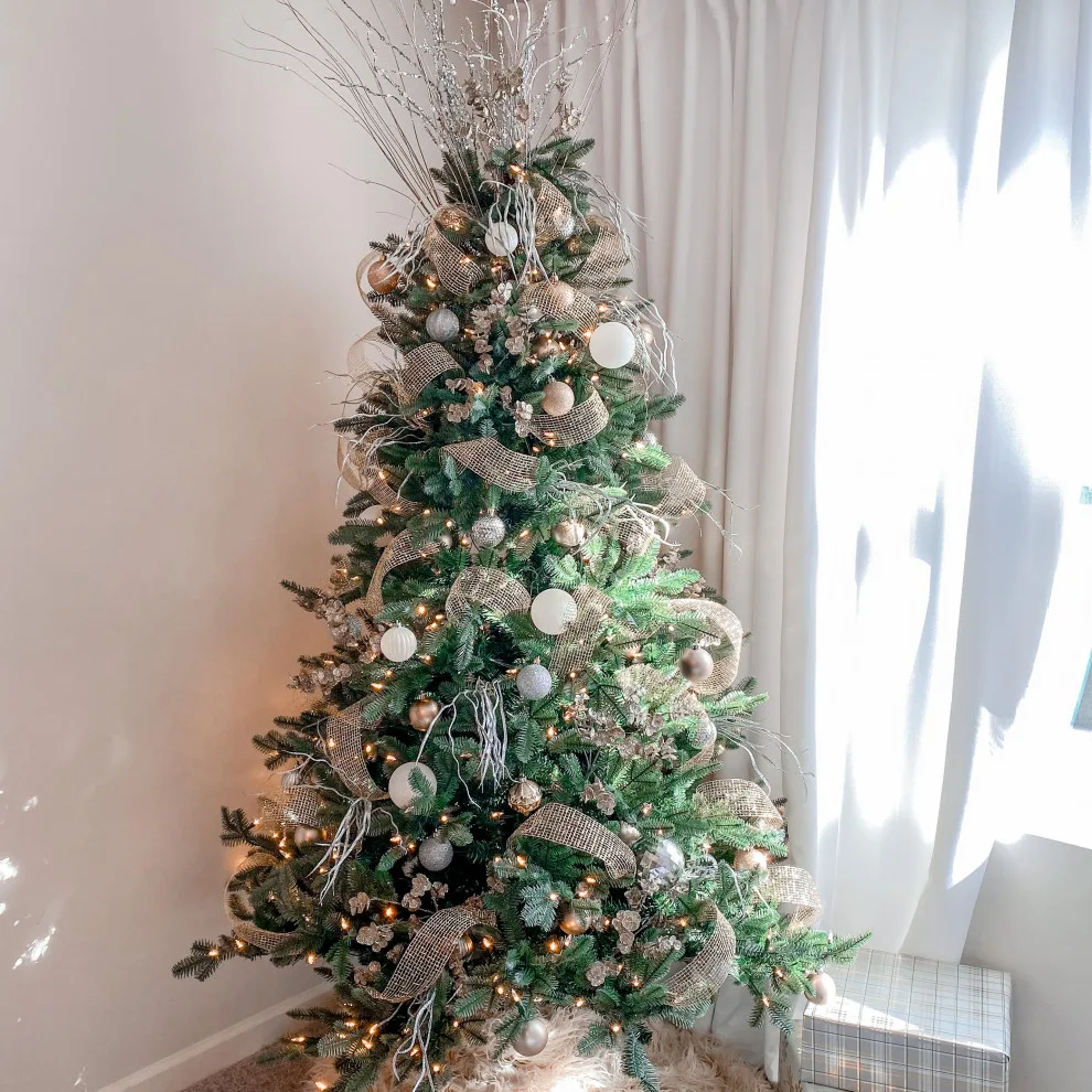 Holiday Decorating Services by Eve By Designs - Photo 13