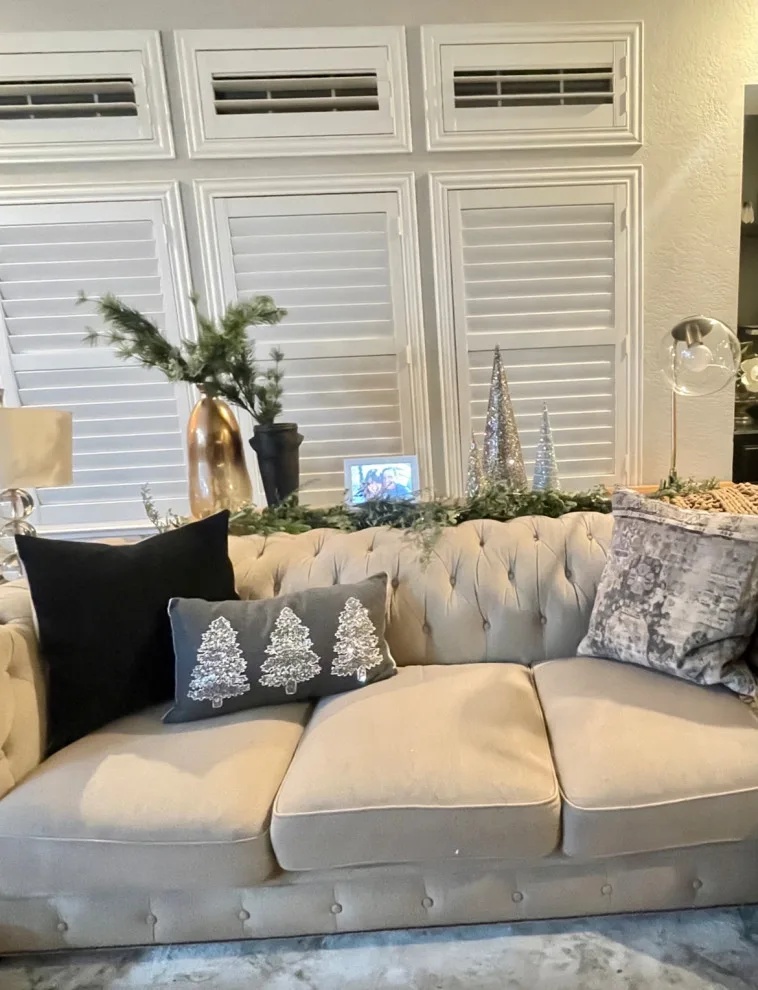 Festive Decoration for the Holidays by VanderHelm Interior Design - Photo 16
