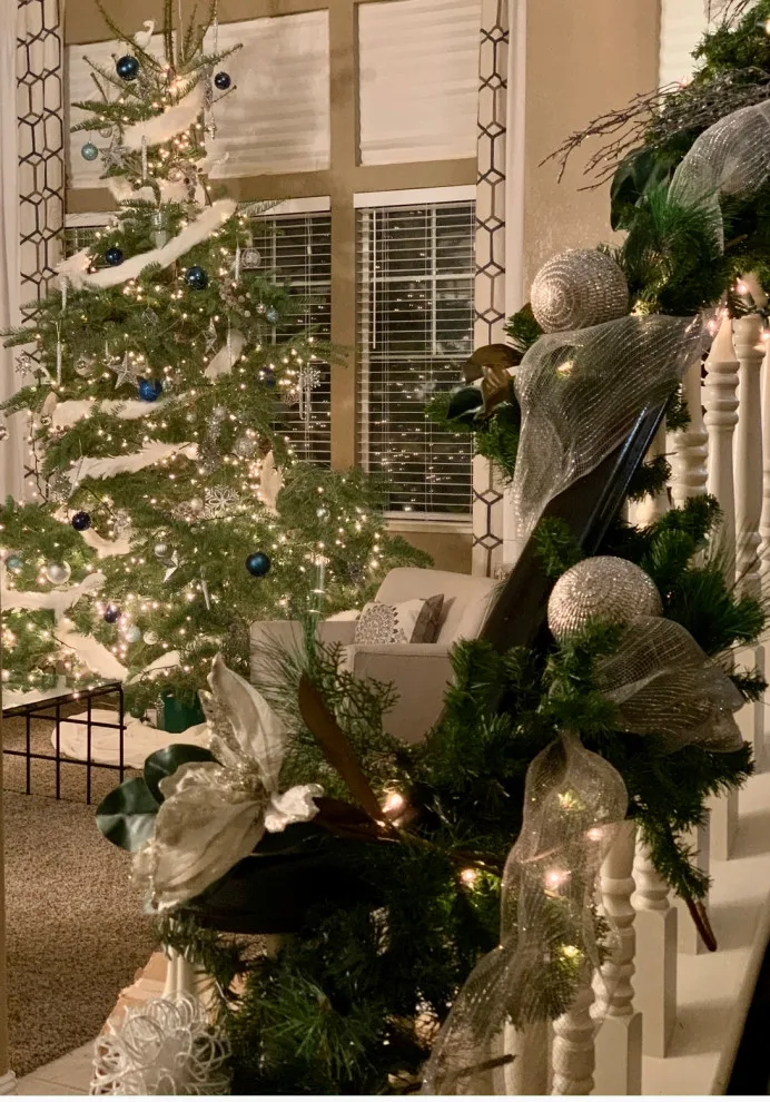 Festive Decoration for the Holidays by VanderHelm Interior Design - Photo 2