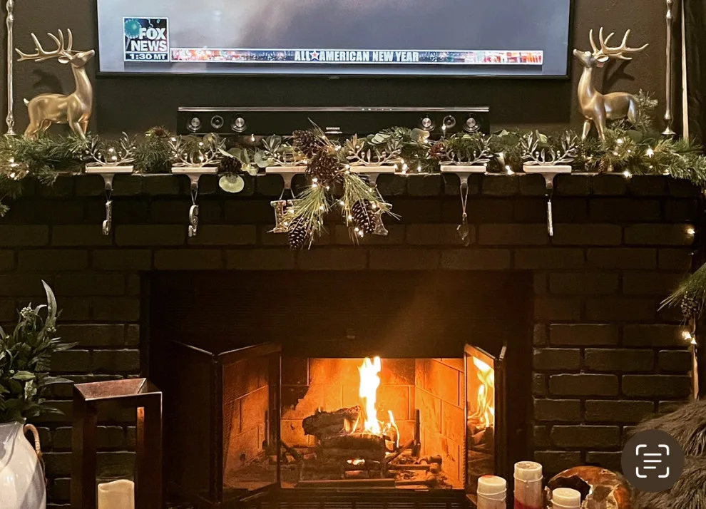 Festive Decoration for the Holidays by VanderHelm Interior Design - Photo 5