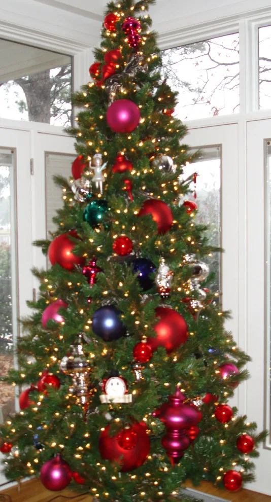 Holiday Evergreens by Joe Sturgill & Company - Photo 9