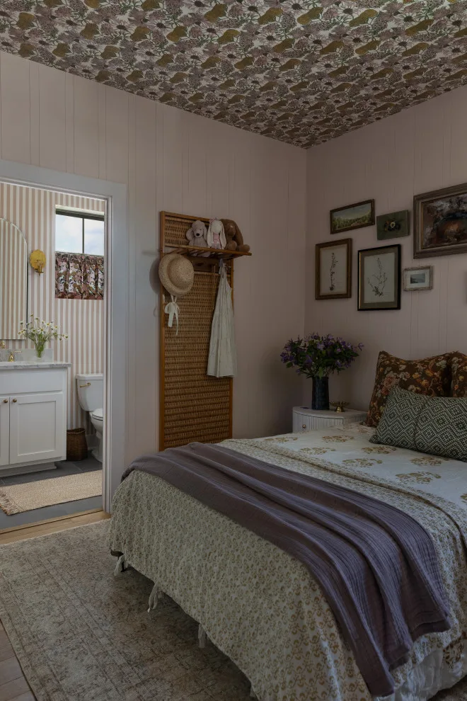 C Circle by Audrey Scheck Design - Photo 40