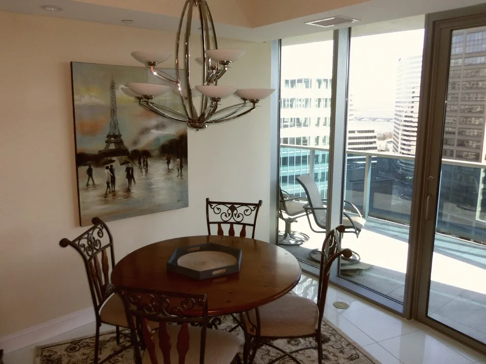 Urban Elegance by House To Home - Photo 4