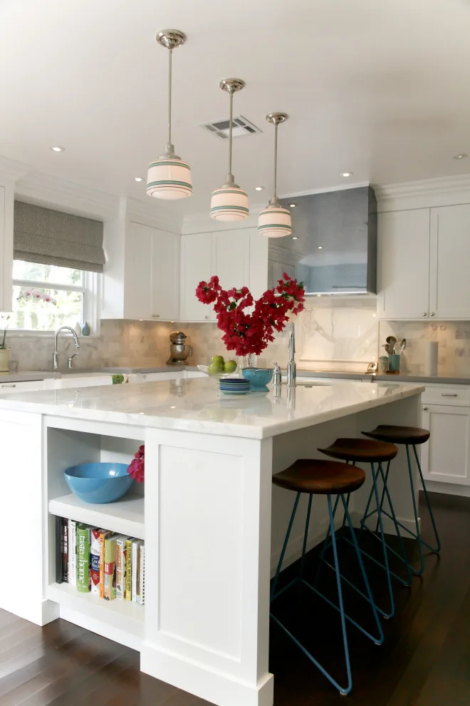 Sophisticated Modern Transitional Home by Errez Design Inc. - Photo 19