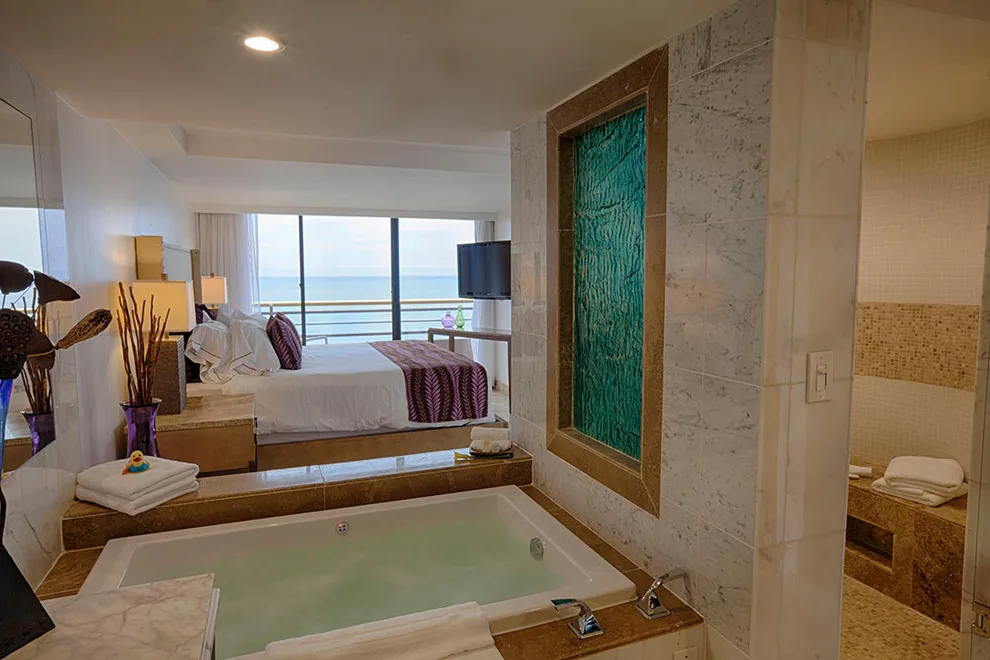 Cliffside Resort Suites by JCE Interiors - Photo 3