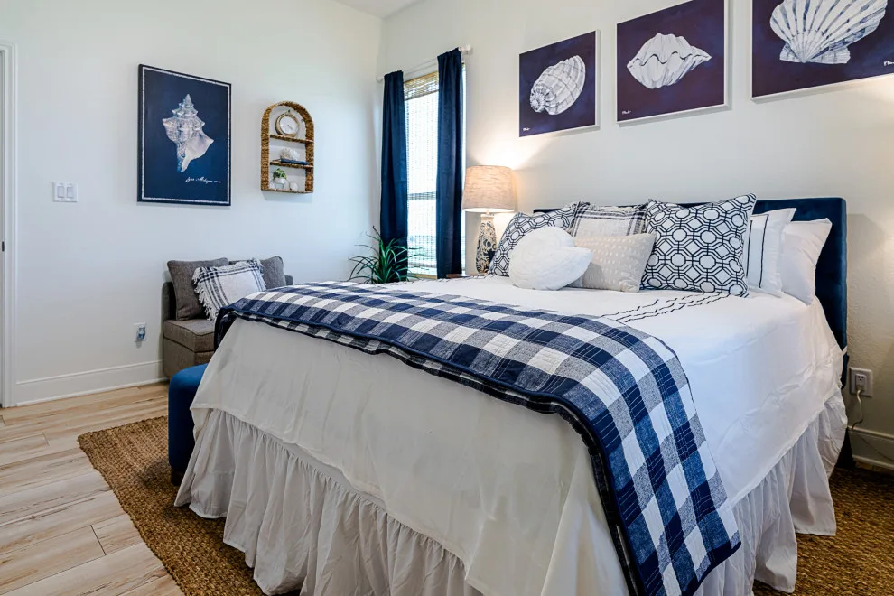 Oceanic Azure Sleeping Space by Plan-it Ink Style - Photo 9