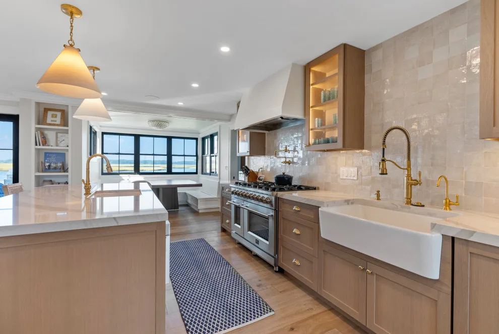 C. Burns Interior Design - Photo 6