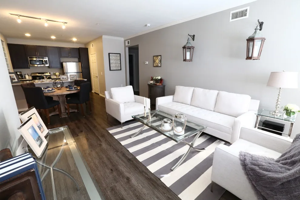 Modern Coastal by Elizabeth Louise Interiors - Photo 5