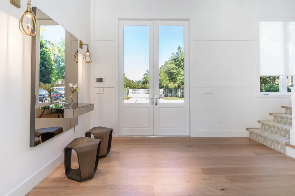 Modern Pinecrest by Vivian Macia Interiors LLC - Photo 3