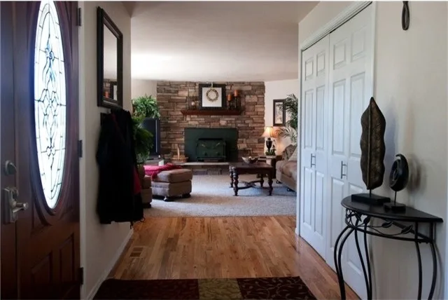 Lincoln Avenue by Peninsula Home Staging - Photo 6