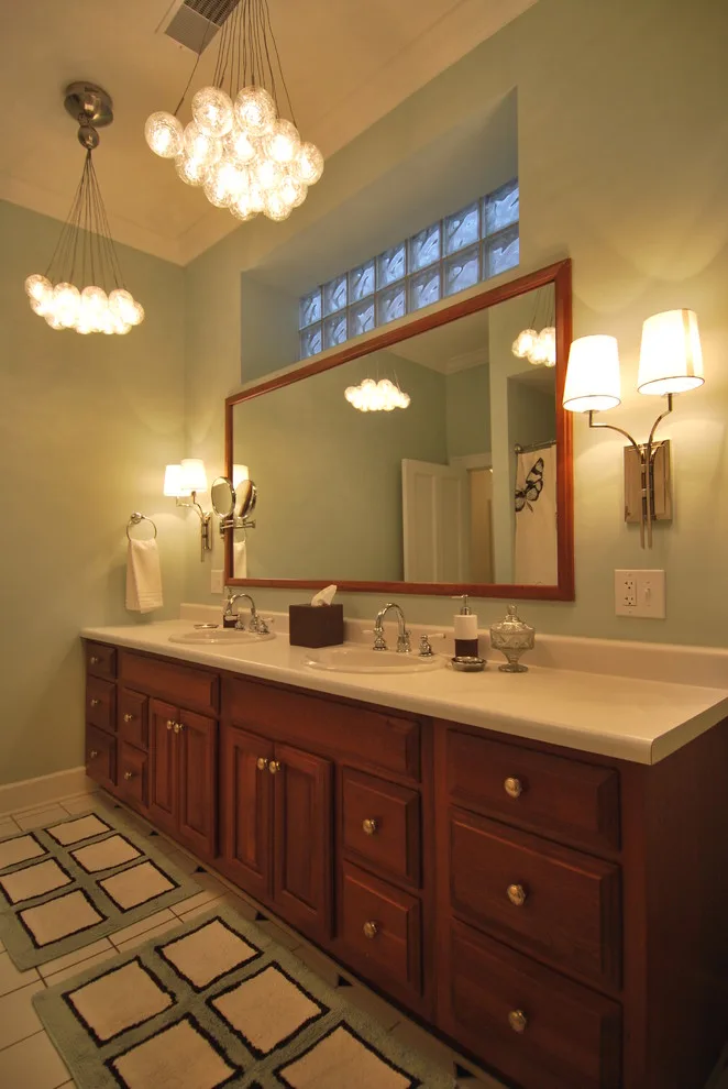 Stylish College Apartment by Creative Concepts, Inc. - Photo 12