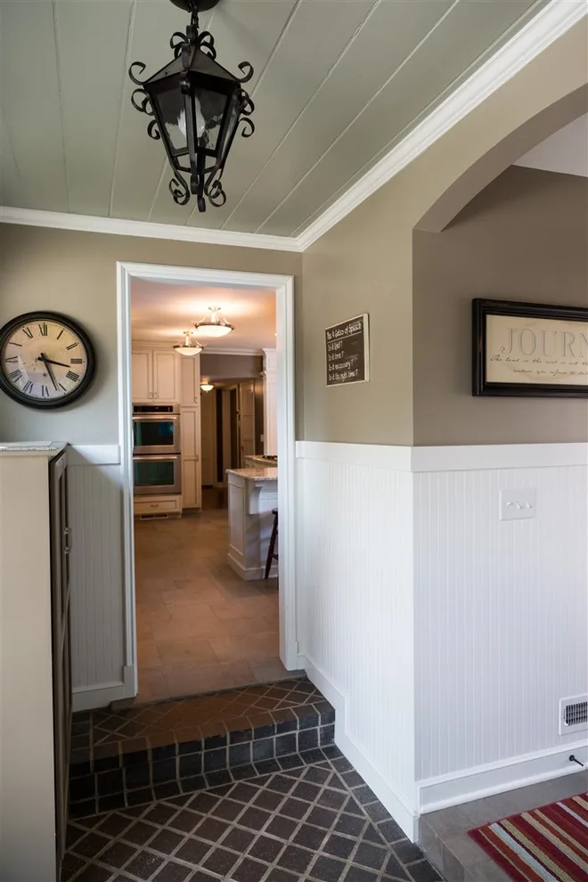 Salt Creek Interior Design LLC - Photo 9