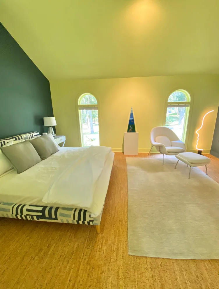 Vibrantly Colored Holiday Retreat by Bespoke Decor - Photo 2