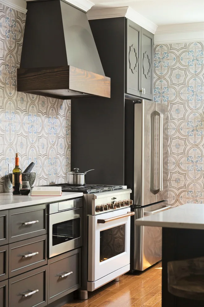 Vibrant and Patterned Spanish Residence by John McClain Design - Photo 9