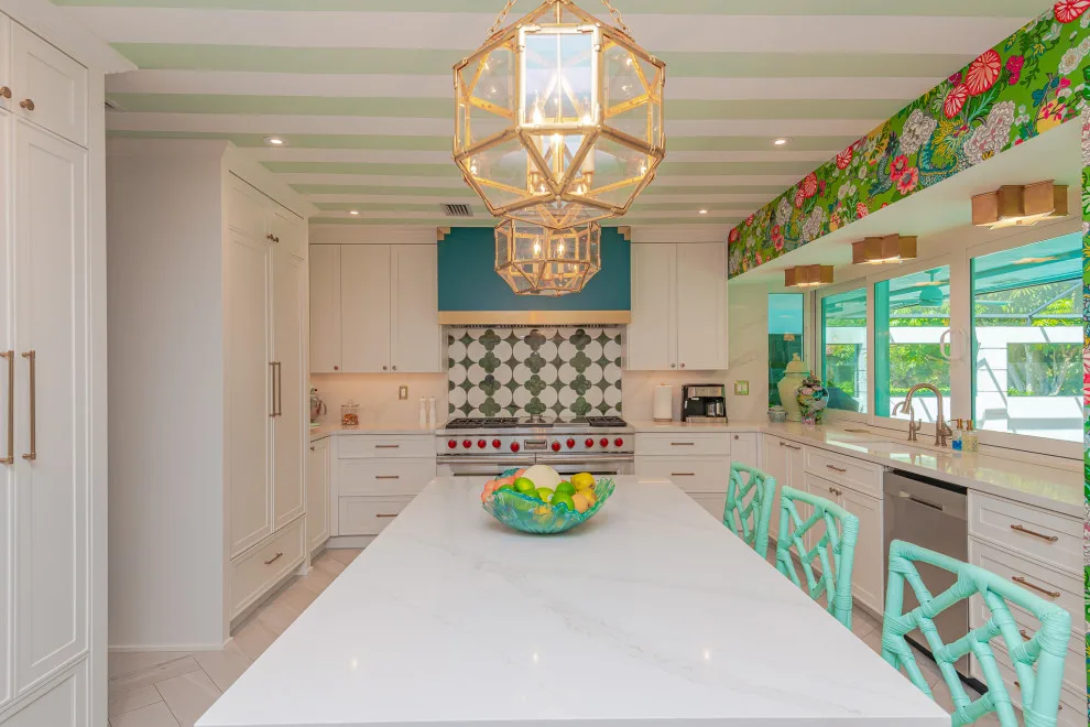 Vibrant Palm Beach Culinary Space by Errez Design Inc. - Photo 4
