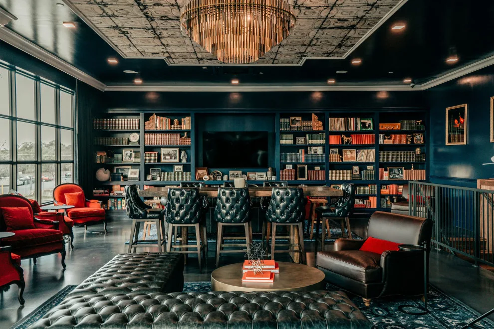 Colton Inn Hotel by Patrice Nichole Studio - Photo 2