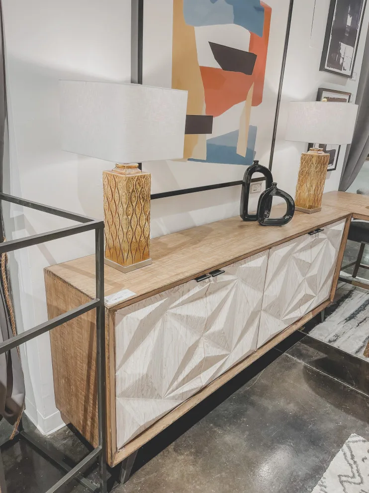 Exhibition Space by Melanie Leeds Design - Photo 15