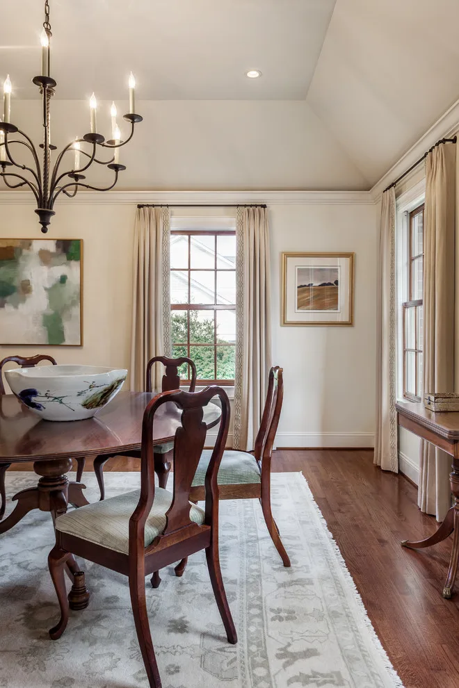 Cozy Family Residence by Barbara Dalton Interiors - Photo 3
