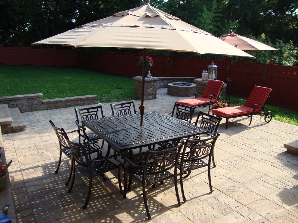Patios by Longo's Landscaping & Masonry - Photo 2