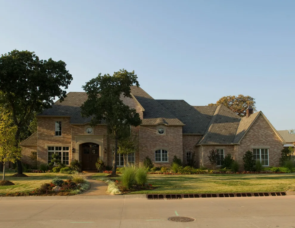 L.W. Designs - Photo 11