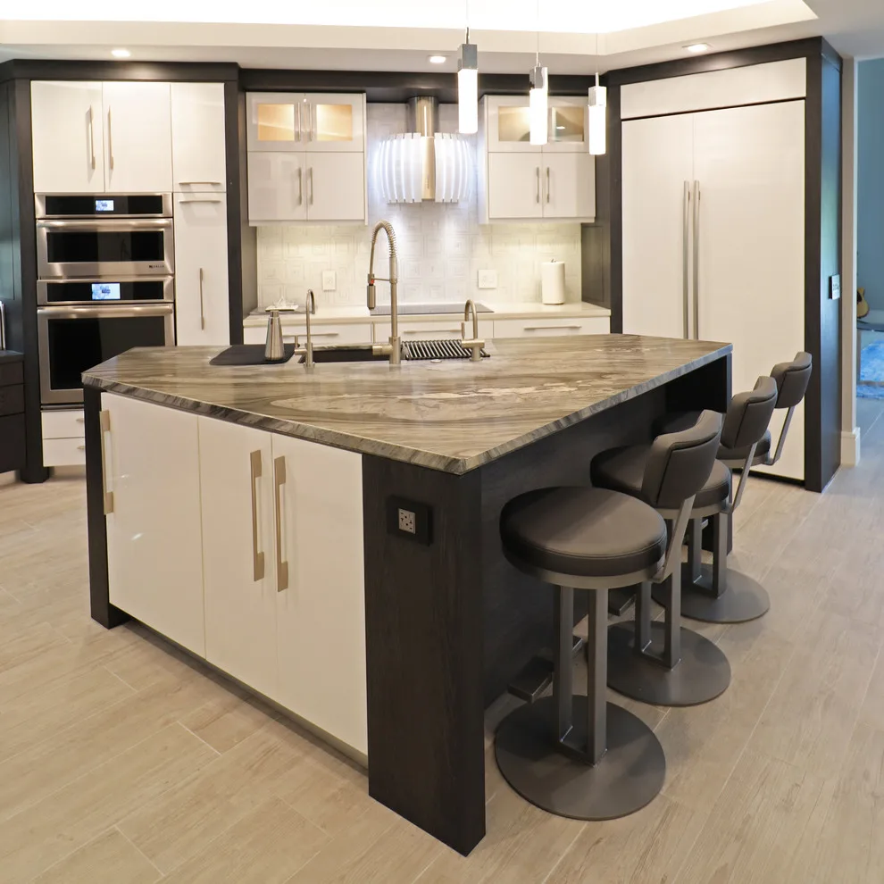Modern Enduring Residence by I&iDesigns By Silvia Parra - Photo 4