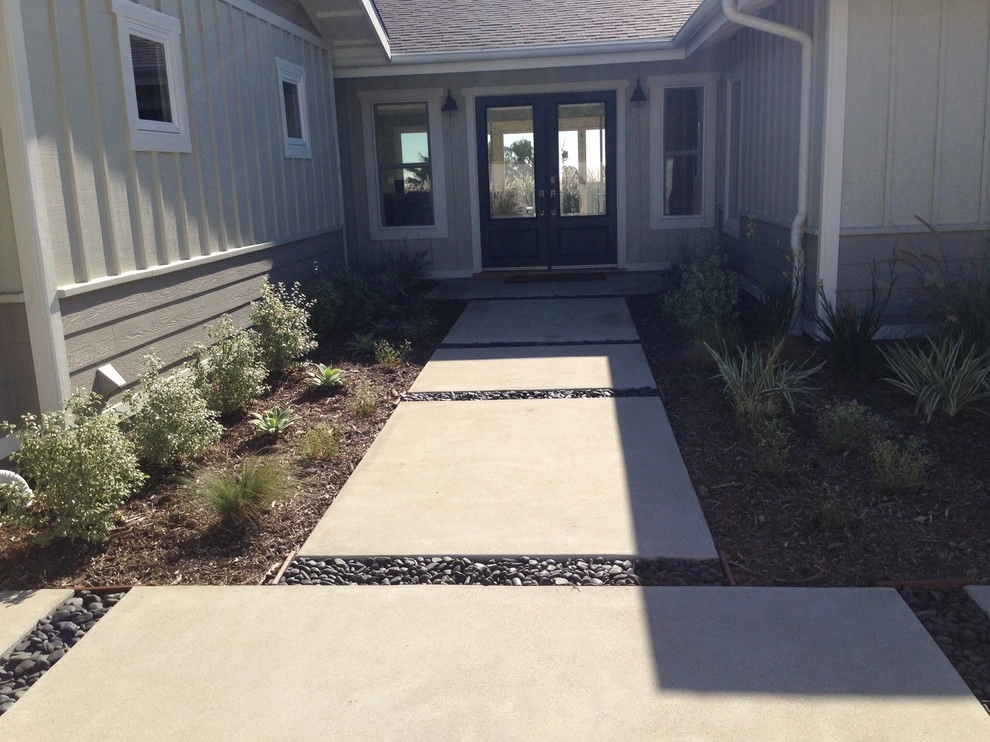 Via Abril, San Clemente by Camille Beehler Landscape Design - Photo 9