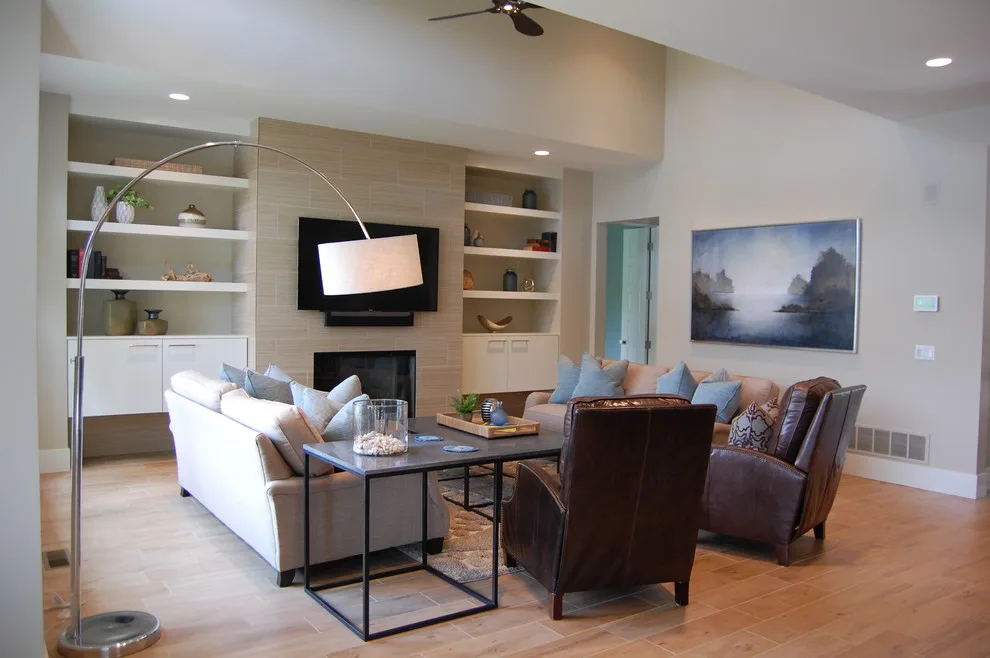 Modern Lakeside Residence by Gallery Interiors And Rockford Kitchen Design - Photo 5