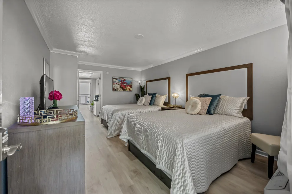 Coral Shore by Exclusive Investments, LLC - Photo 5