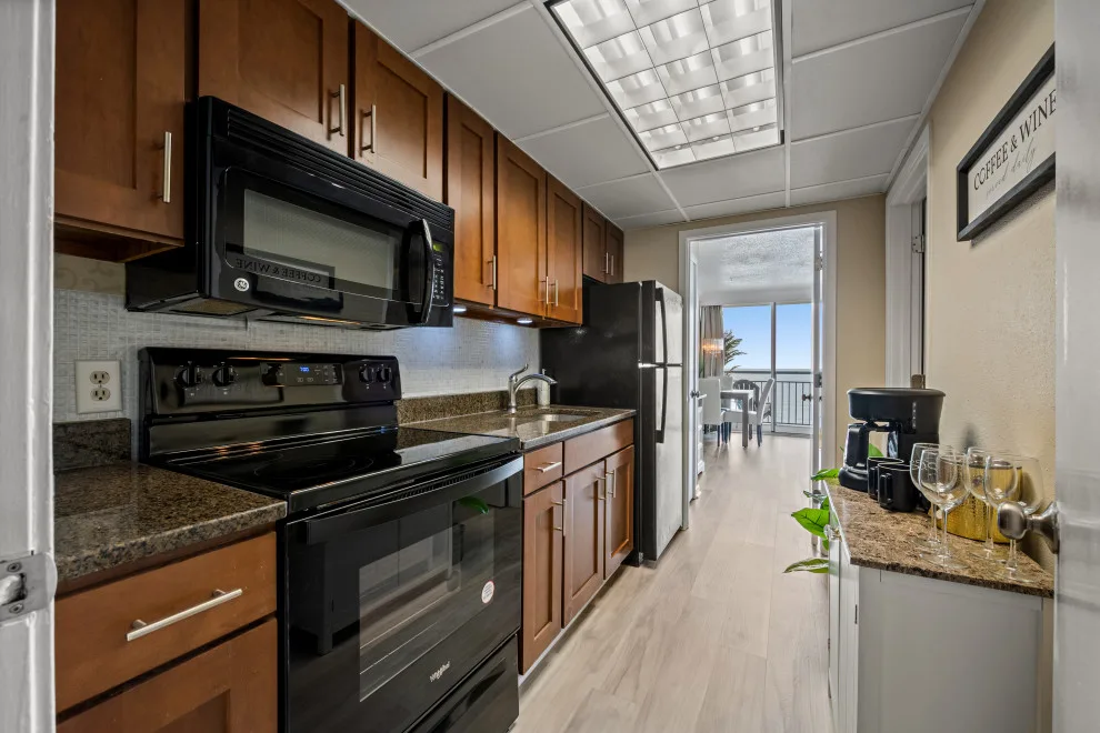 Coral Shore by Exclusive Investments, LLC - Photo 3
