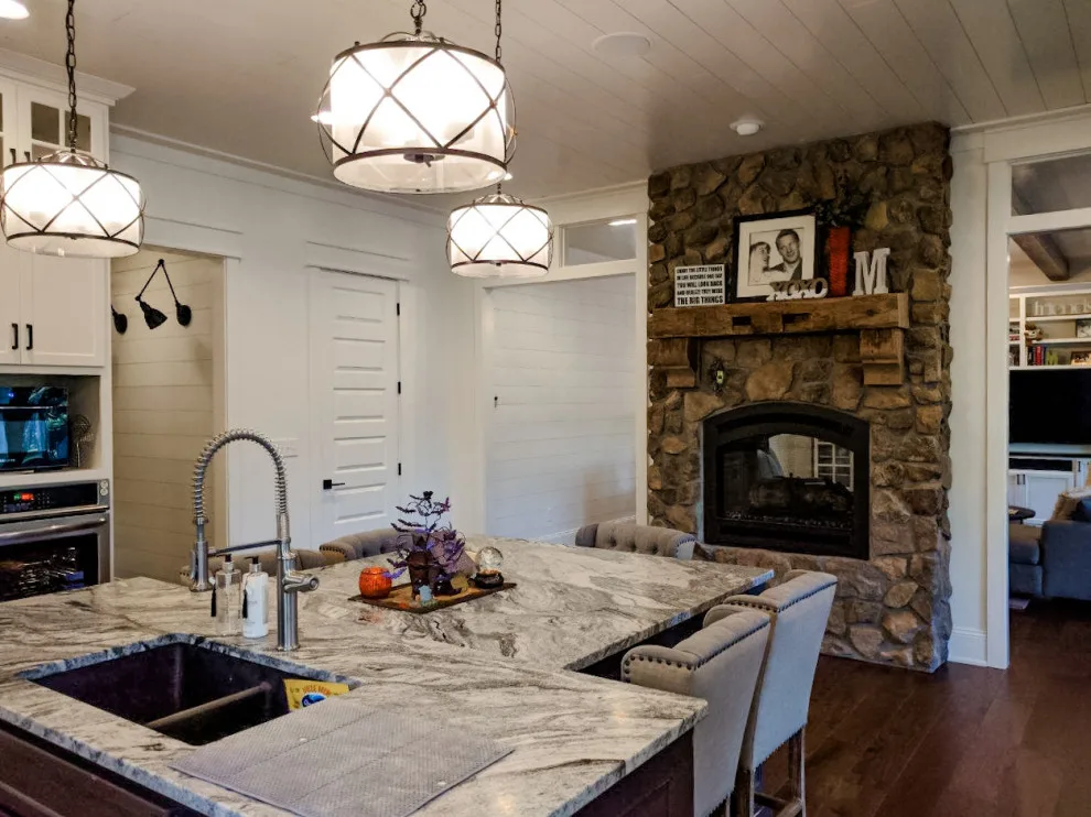 Lakeview Cottage on Clamshell by Katie Kottke Interiors - Photo 6