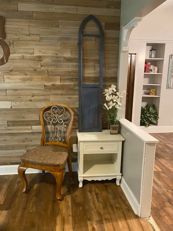 Rustic Country Home Renovation and Decoration by LenaLee's Interior Design - Photo 9